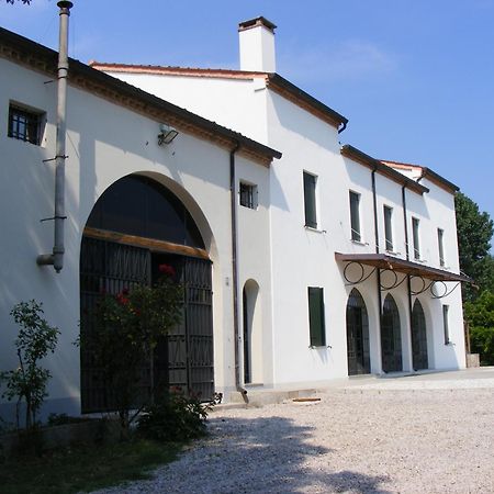Villa Gaudio Ponte San Nicolò エクステリア 写真