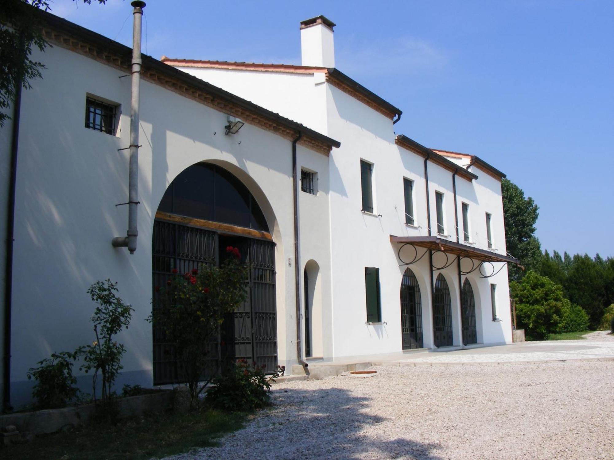 Villa Gaudio Ponte San Nicolò エクステリア 写真